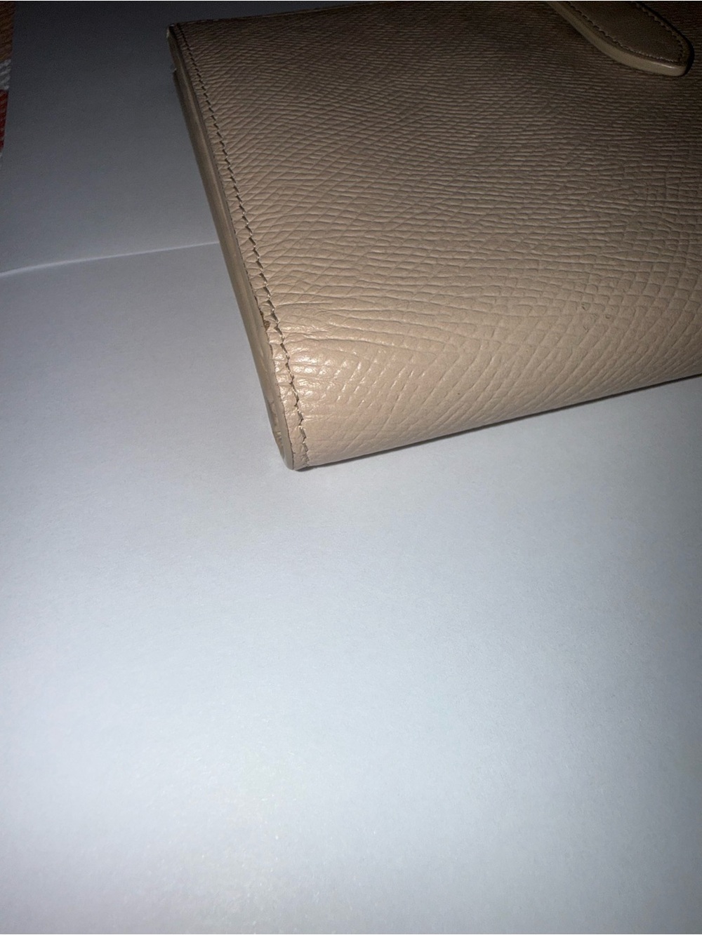 🔥 AUTHENTIC CÉLINE Grained Leather Large Strap Wallet | - Picture 16 of 16
